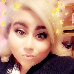 Meet your Posher, Katheline